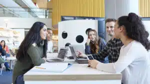 Formation CSE obligatoire : qui est concerné et que faut-il prévoir